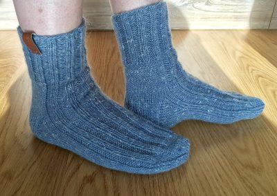 Graublaue Socken | Stricken | Beeja strickt